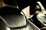 Chrysler 300C John Varvatos Limited Edition 2013 года